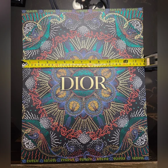 Large Beautiful Dior Gift Bag Limited Edition - Picture 5 of 6